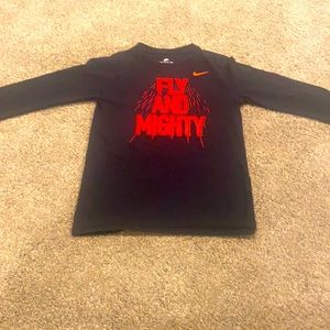 Nike long sleeve boys M tee shirt